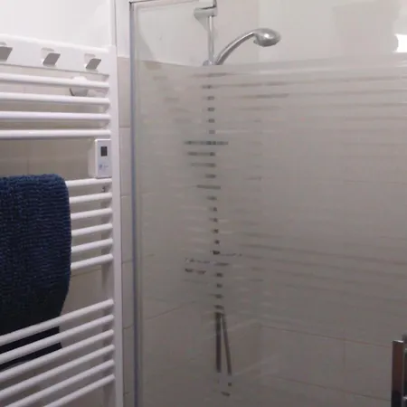 Belle T2 Neuf Et En Plein Centre Ax-les-Thermes