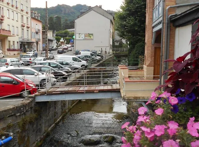 Belle T2 Neuf Et En Plein Centre Appartement